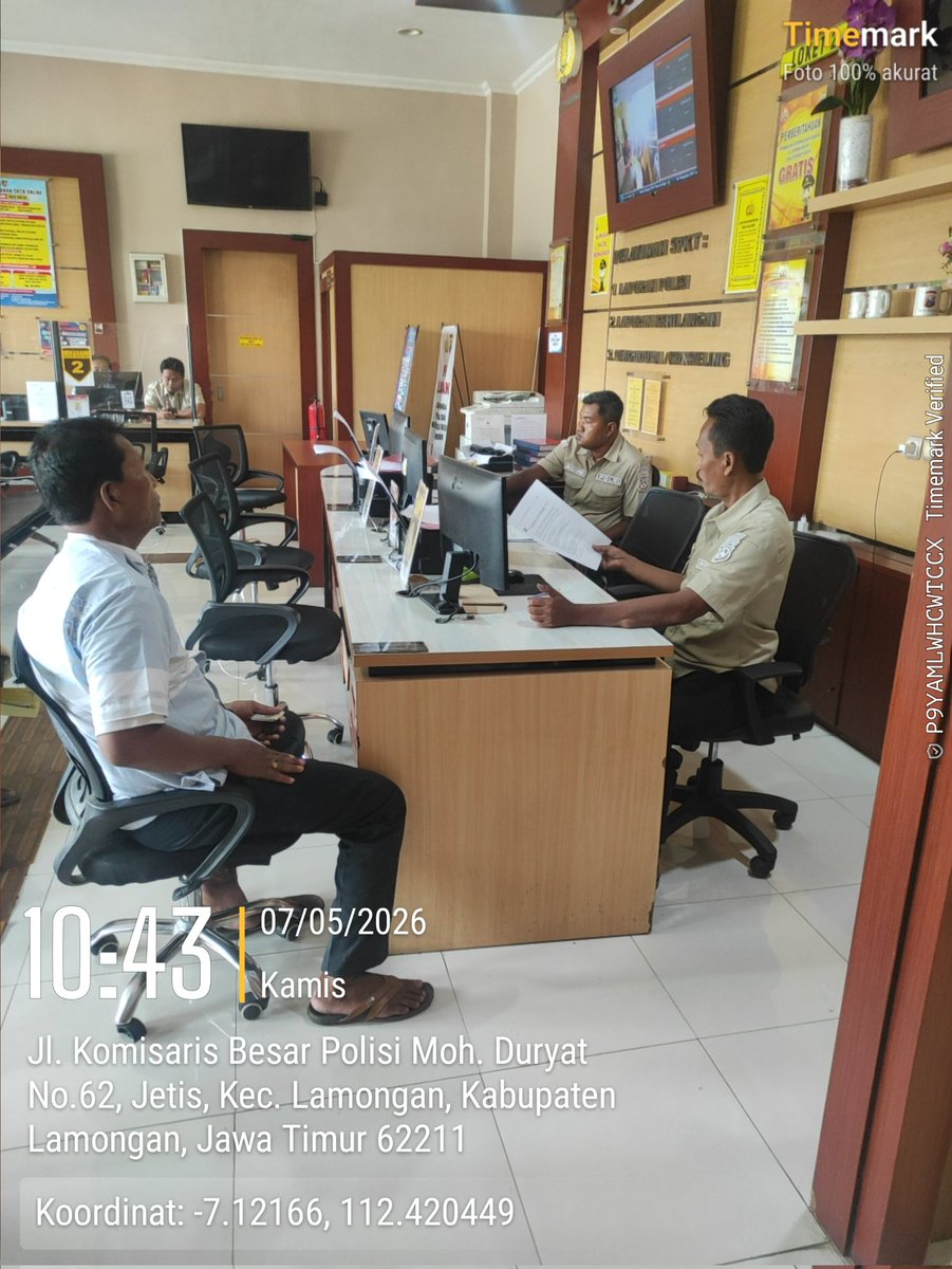 LamonganSpkt's tweet photo. Pelayanan spkt polres Lamongan melaksanakan pelayanan spkt 24 jam https://t.co/c6g7Ak6aqe