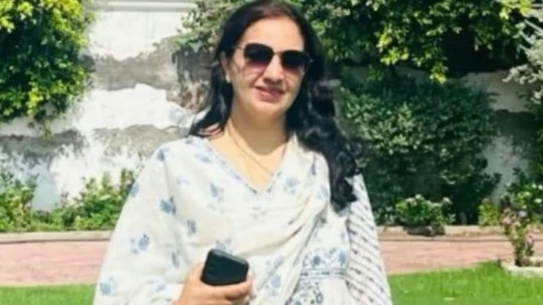Meet BJP leader Amreen Rai from Punjab has emerged as the alleged mastermind behind the murder of Chandigarh-based property dealer Chini Kubaheri.

This is 50-year-old Amreen Rai, a BJP leader from Punjab, who lives in a 500-square-yard bungalow in Sector 35, Chandigarh. She