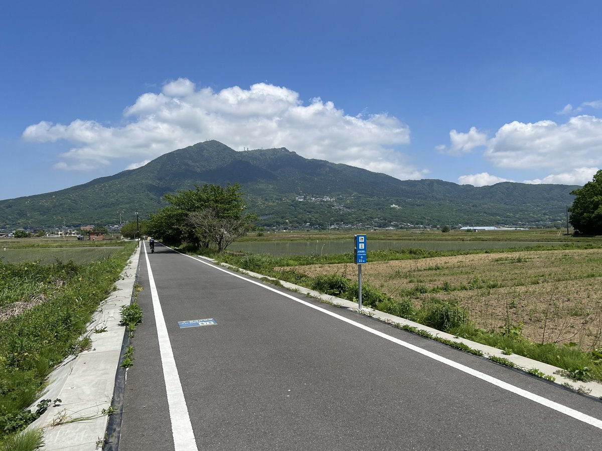 nkhr415's tweet photo. サイクリング日和
廃線跡を活用した自転車道 https://t.co/TBK333qSta