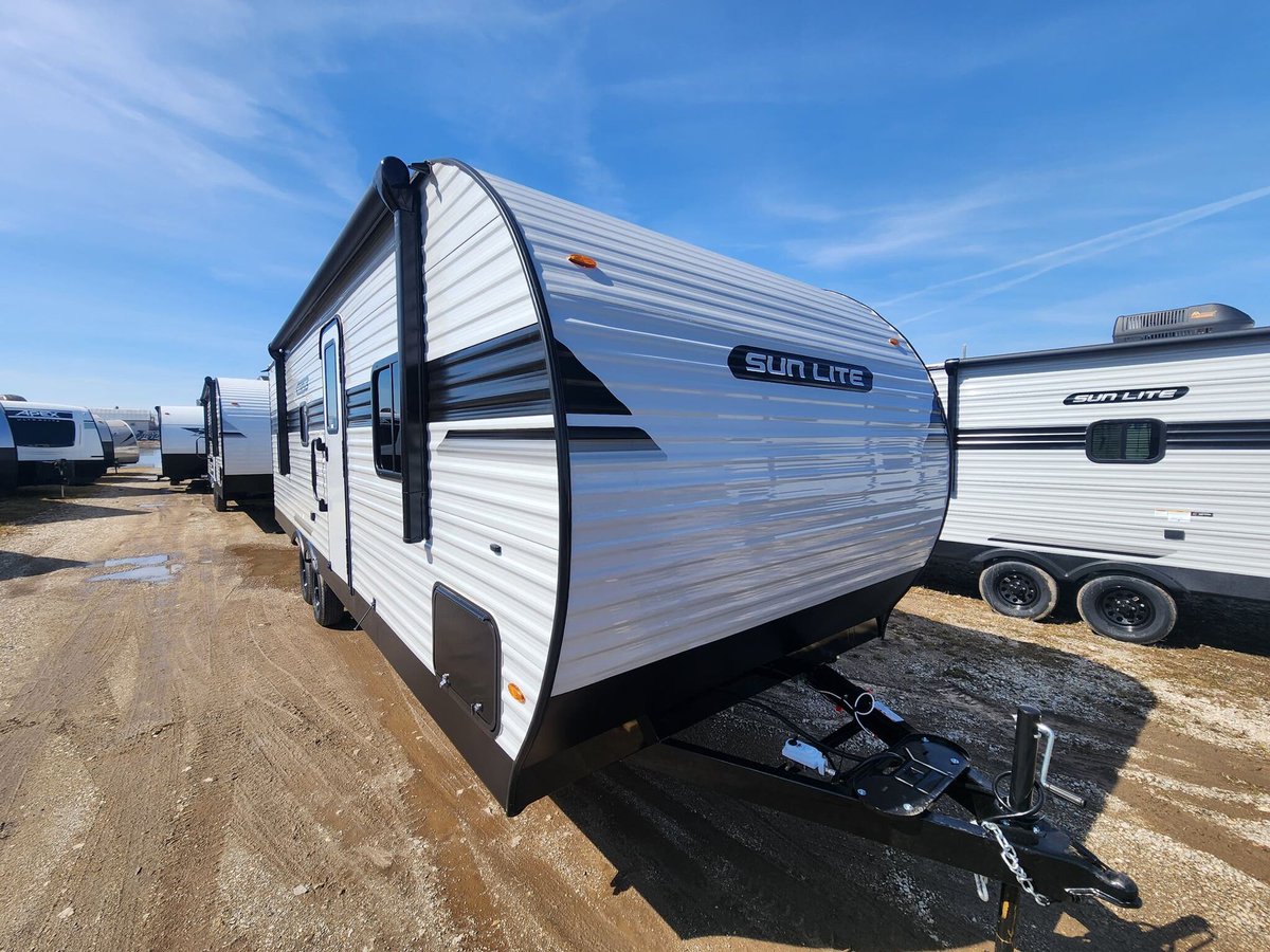 ProsserRV's tweet photo. 2026 Sunset Park RV Sun Lite LTD 
 Check out our new inventory:  https://t.co/sNVM7gXaoG https://t.co/XBqAmzlfdE  AI

Powered by Glo3D 
 #2026, #SunsetParkRV, #SunLiteLTD, #newCar, #Prosser'sPremiumRVOutlet https://t.co/GRL9JaE6zW