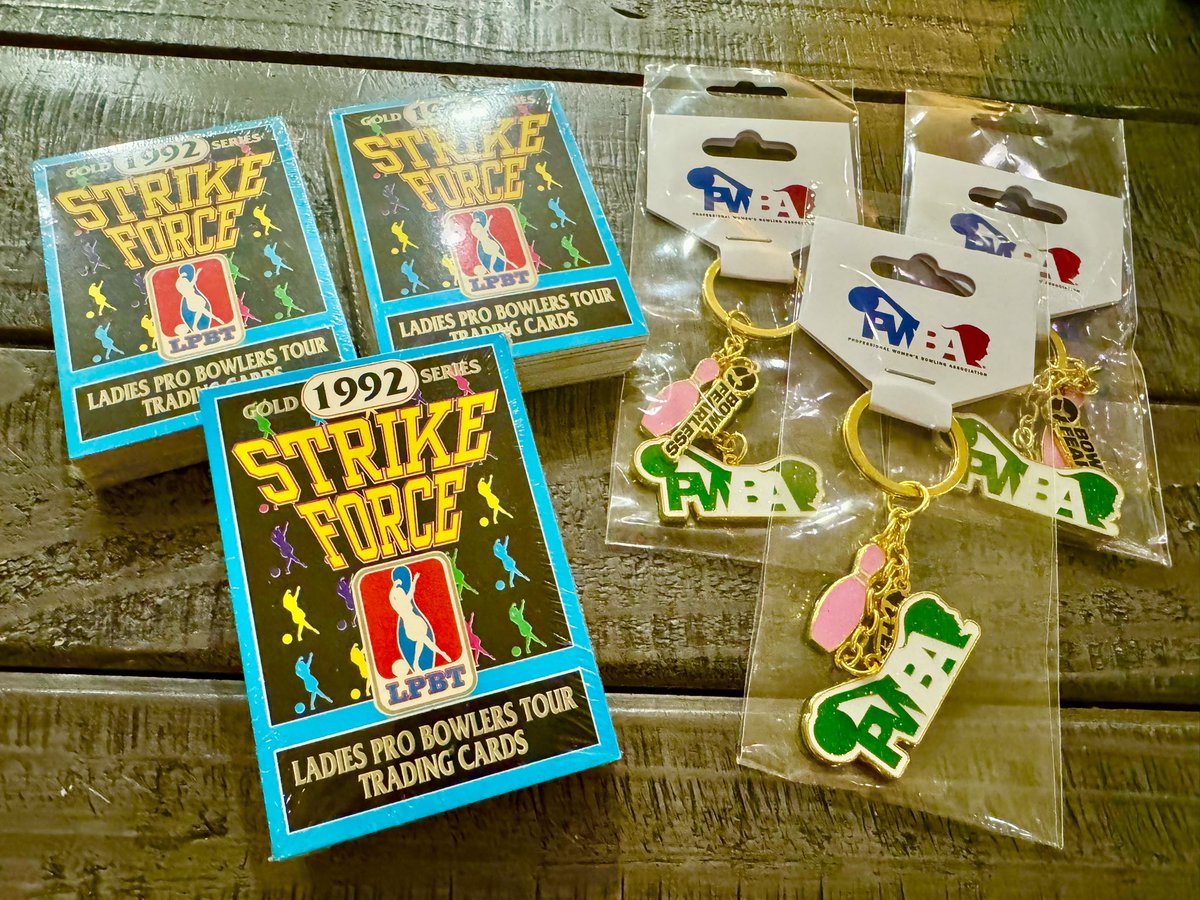 RickyKbowling's tweet photo. 🔥🔥緊急プレゼント企画🔥🔥
✨PWBAグッズ（Tシャツ5名、キーホールダー2名、カードセット3名）
プレゼント🎁
明日（日本時間5月7日23時半頃から）PWBAツアー第二試合目がはじまります‼️

抽選対象者は下記の条件👇

1️⃣ 4人への応援コメントをそえてこの投稿を引用ポスト

2️⃣ @RickyKbowling
をフォロー

締切は4名の今回のツアー終わりの20日まで✅

#すずのいちかなぽ
#アメリカ挑戦2026
#TYPHOONJPN
@suzuna_miyagi 
@iwamiayano 
@terachi507 
@KONDONAHO 
@PWBATour