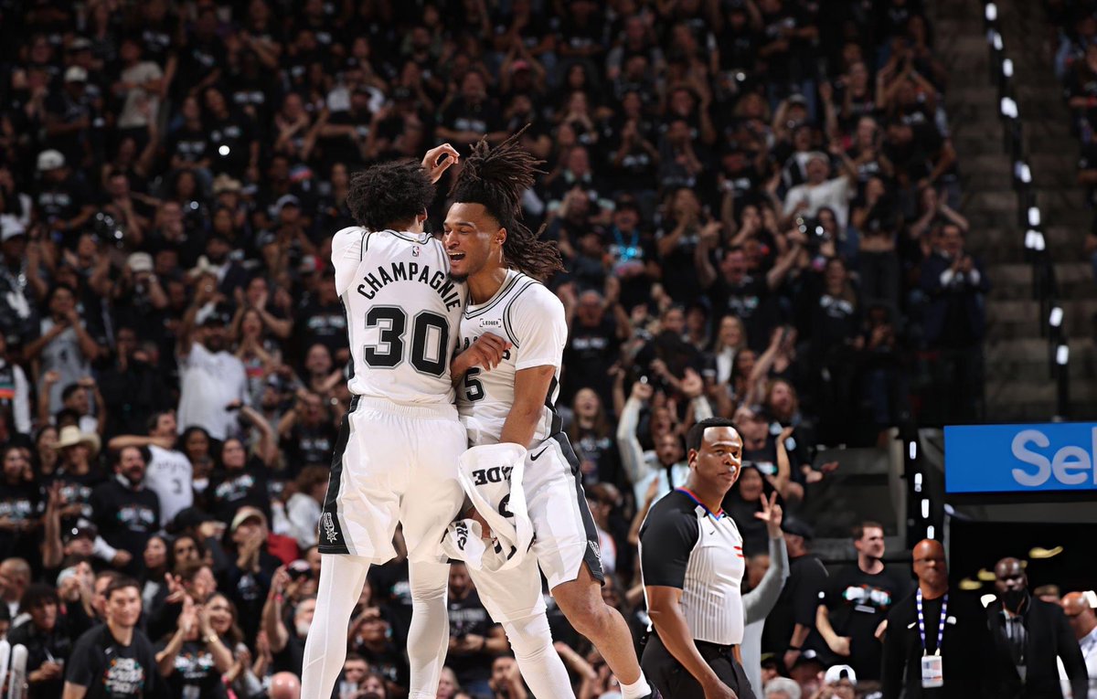 Cultura Pop (San Antonio Spurs Brasil 🇧🇷) tweet media