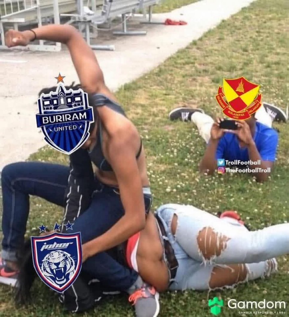 No Context Bola Malaysia tweet media