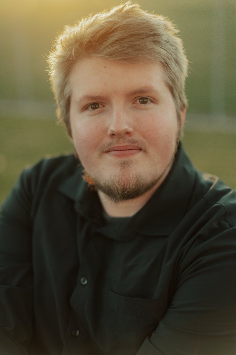 CalvinArkon's tweet photo. Happy Birthday Bro 🎉. Help edited by my other bro Cole Arkon. https://t.co/hmKHJYmRjA
