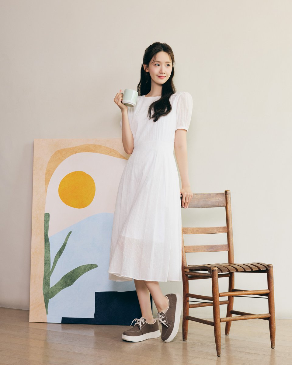 260507 YoonA - Le Mouton's new promo pic 💚
Cr. lemouton_shoes
instagram.com/p/DYBD1DHjIht/
#YoonA #윤아 #임윤아 #LimYoonA