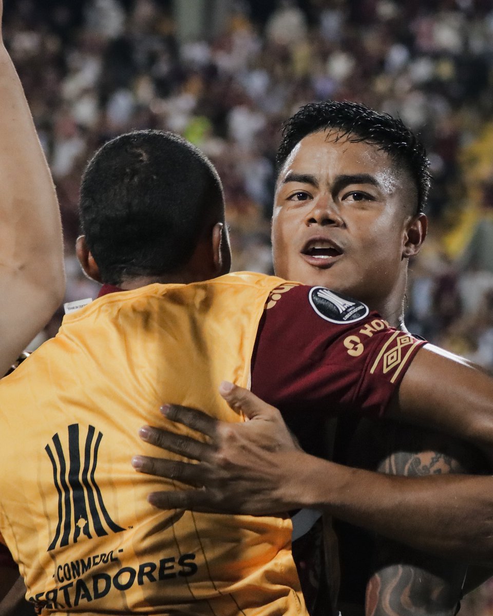Daniel ⭐⭐⭐ NO MAS JUGADORES 10 EN EL TOLIMA tweet media