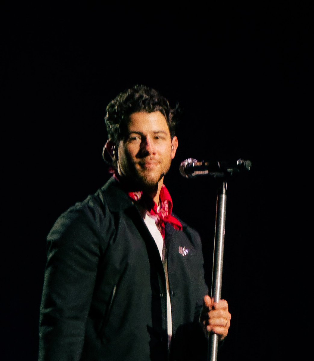 te amo muchisimo 😭🇦🇷<a href="/nickjonas/">Nick Jonas</a> 
no puedo creer que pude hacer estas fotos 🖤