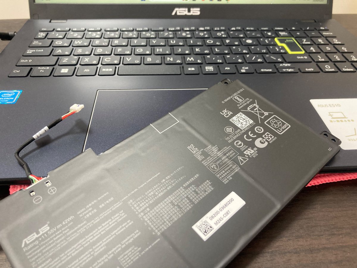 ジャンクノートPCのバッテリーを交換🪛4000円 問題なく使えるのでサブ