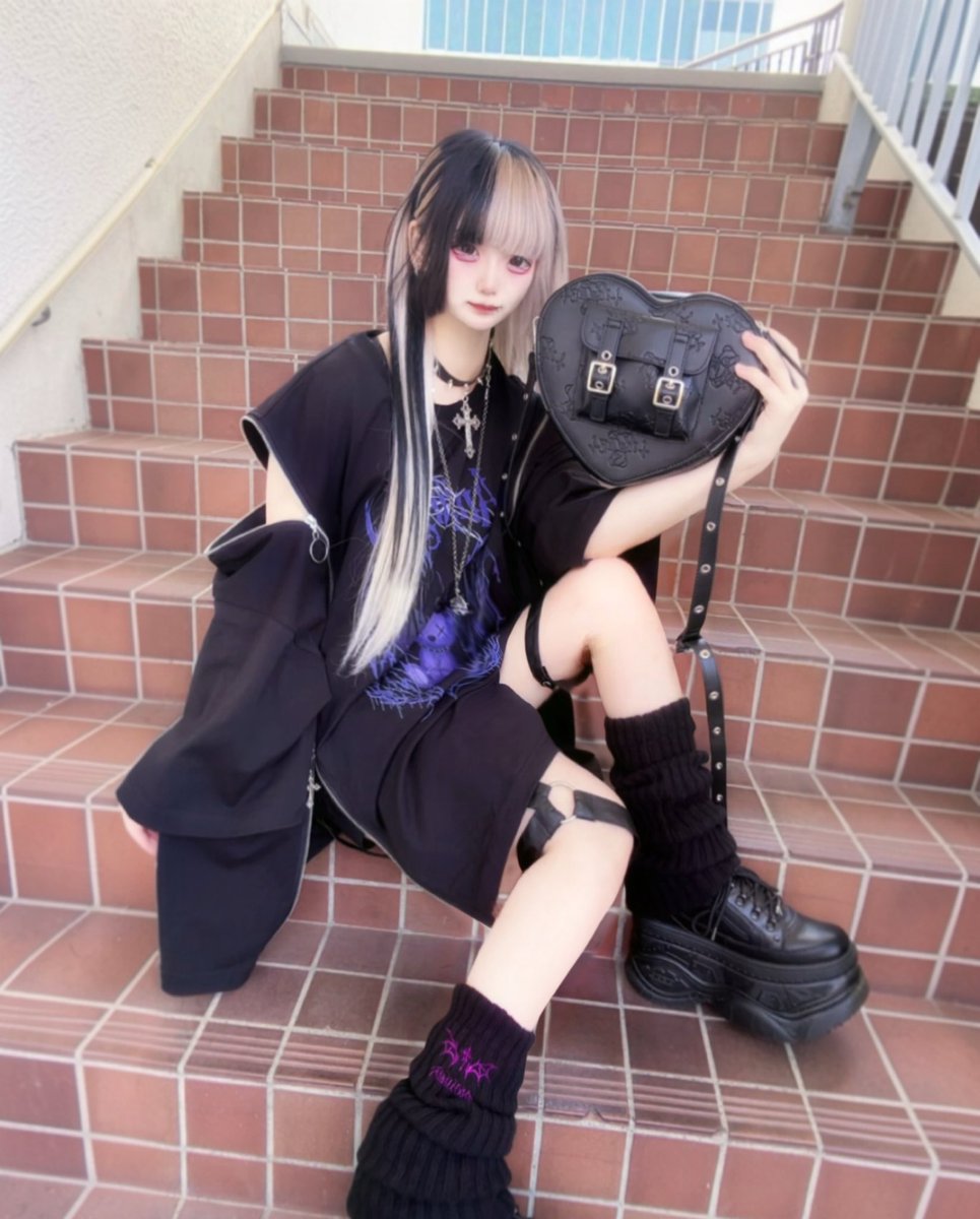 suui_06_'s tweet photo. ⋆꙳✮  ⟡ ࣪
                      君と夏フェス
                                                               ⋆꙳✮  ⟡ ࣪

コーデ🖤⋆͛*͛⬇️
https://t.co/W5YbnSMYeu

 #地雷 #地雷系  #サブカル #サブジラ #Amilige  #コンカフェ嬢  #自撮り界隈 https://t.co/Tjuo841V7U