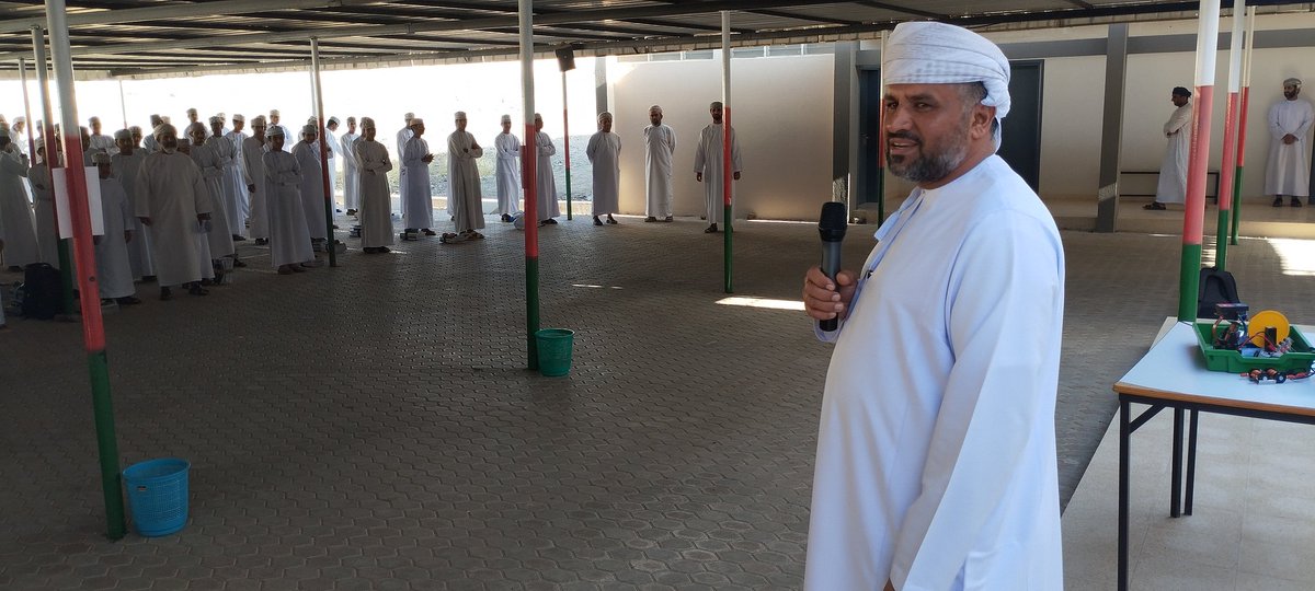 abu_school's tweet photo. ختام رائع لفعاليات أسبوع العلوم اليوم الخميس 7-5-2026 والذي احتوى على برامج رائعة من الفيزياء الممتعة تحت إشراف الأستاذ سعود الهنائي،  تنوعت ما بين تجارب علمية ومسابقة ومقابلة عبر الهاتف مع الاستاذ المشرف سالم الشقصي. 
كل الشكر والتقدير لمعلمي العلوم على تنوع البرامج وتميزها. https://t.co/4L2RjwKkQP