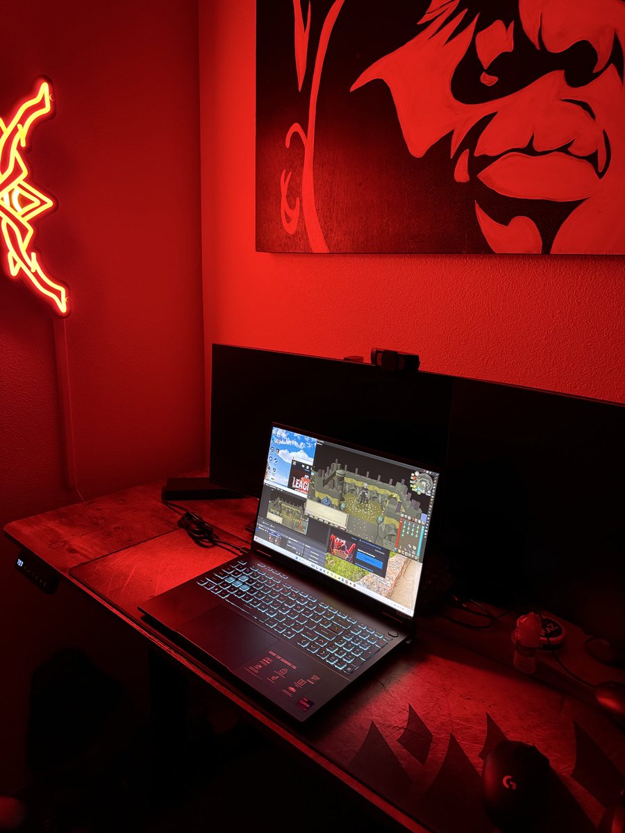 SoloQuinnrs's tweet photo. Great night for some scaping. What y'all working on in game? #osrs #desk #bowfa
And if ya haven't yet. Feel free to check out my YouTube channel SoloQuinnrs.
Just posted my latest Iron to Gilded episode and it even has a giveaway you can enter! https://t.co/lOkkbRBAYz