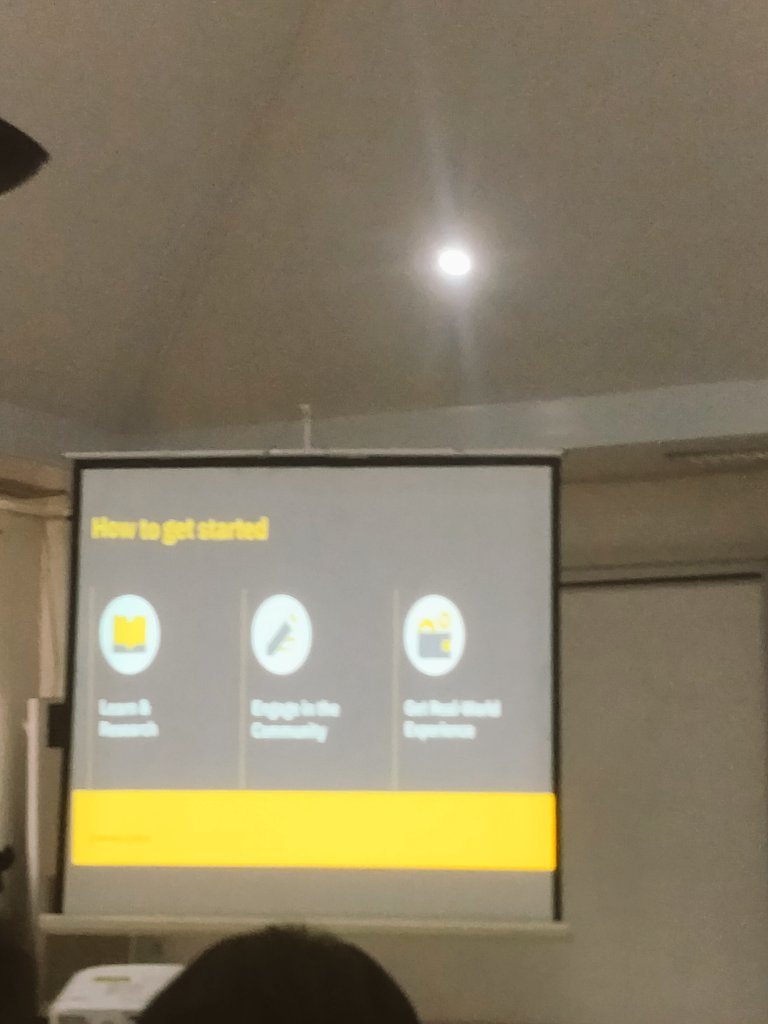 amrizennn_'s tweet photo. Serunya Web3 University Tour di ITERA bareng @BinanceAcademy @coinvestasi @devweb3jogja! ๐
Banyak insight Web3, Blockchain, Finance, dsb. Networking asik plus bonus fotbar bareng Ibu @nkskrdwyn. Makasih, Bu! ๐ฅ
#WhereBuildersBuild #BinanceAcademyUniversity #SemuaBisaCrypto https://t.co/sIR3QTLwjT
