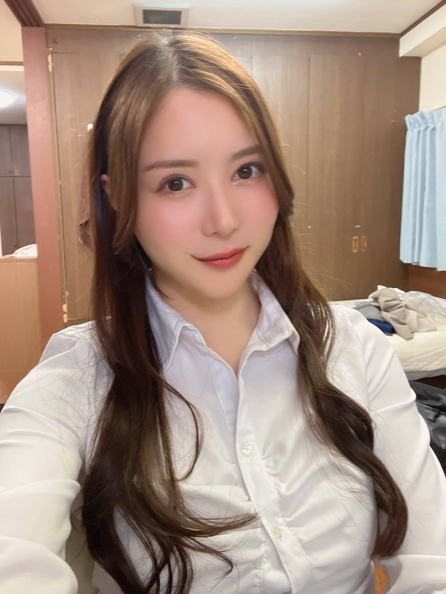 白峰ミウ tweet media