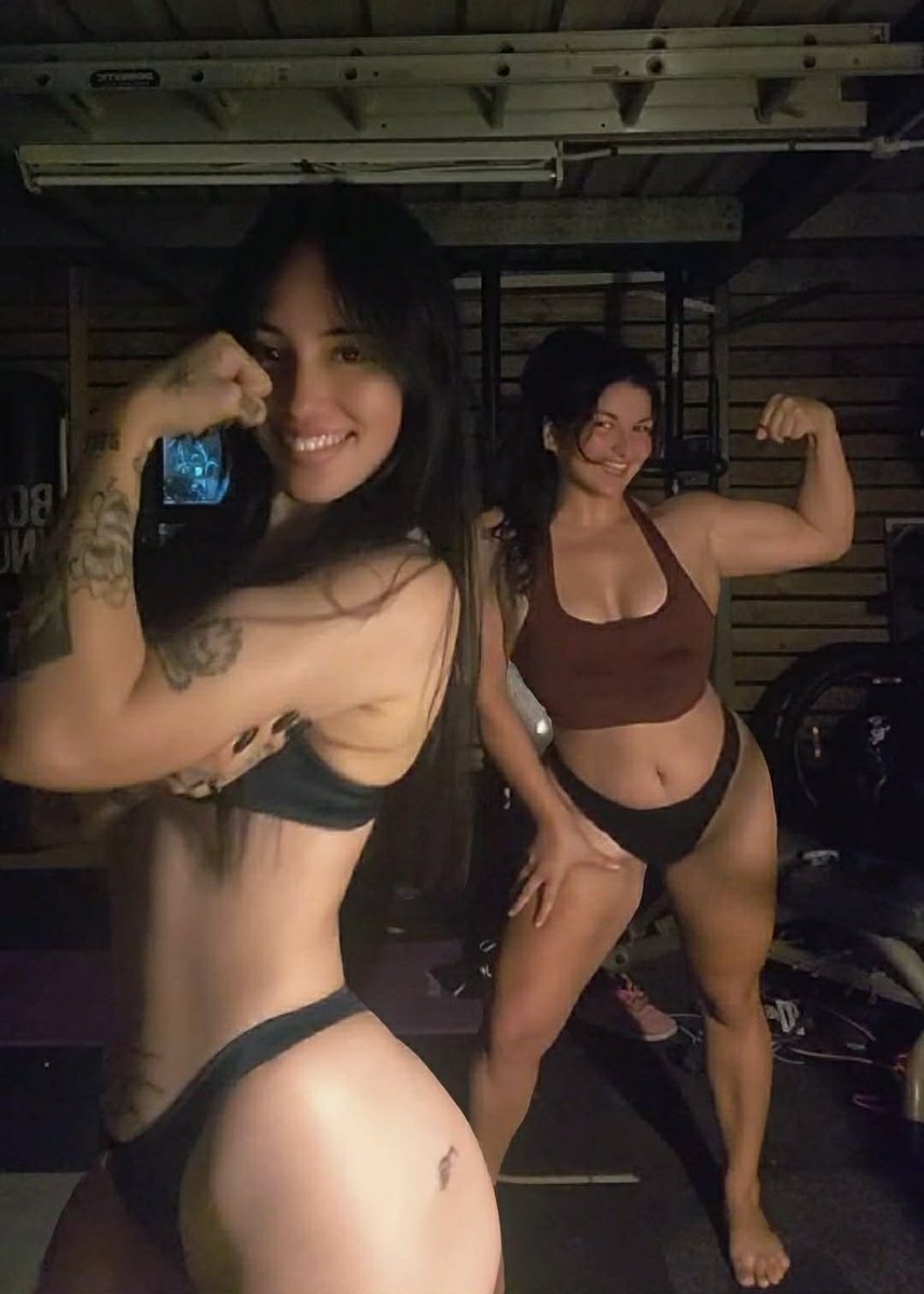JutsuCosplay's tweet photo. Tryna be your muscle mommy's 💪😚 https://t.co/n3R7sncwMc