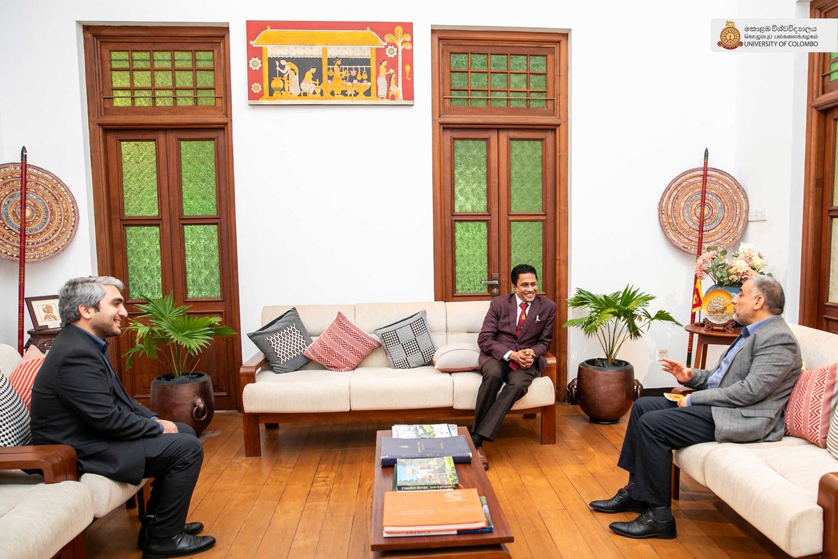 University Colombo tweet media