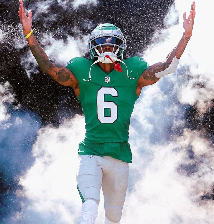 Quay L.Jones🦅 #FlyEaglesFly SBLIX CHAMPIONS!! tweet media