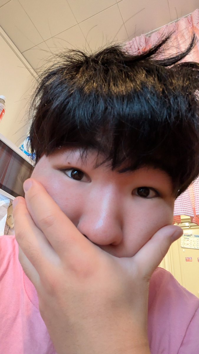 数年に一度レベルの片頭痛がやっとなおりました…
学校いけなくて悔しいすぎる…が
塾には行けるのでいってきます。
明日は学校も行くぞっ！

しかしまじで頭割れるかと思った