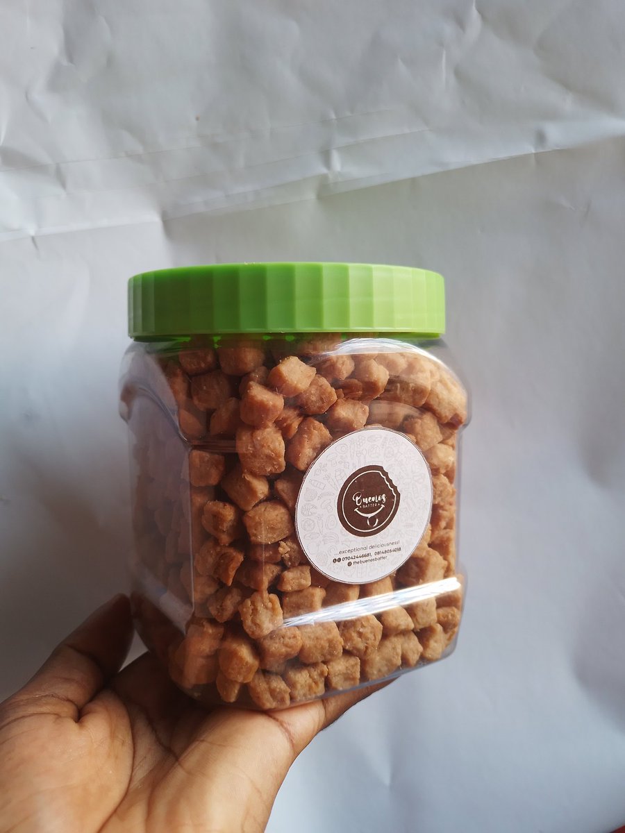 buenosbatter's tweet photo. Showing up whether my thoughts allow it or not.

I'm a baker, once in Akure, but back in Lagos.

Just a subtle reminder to that Chin-chin lover - Buenos Batter makes the best crunchy, crispy, and tasty Chin-chin.
It's time your veins stop screaming when you munch on Chin-chin. https://t.co/AcNAo8TlVb