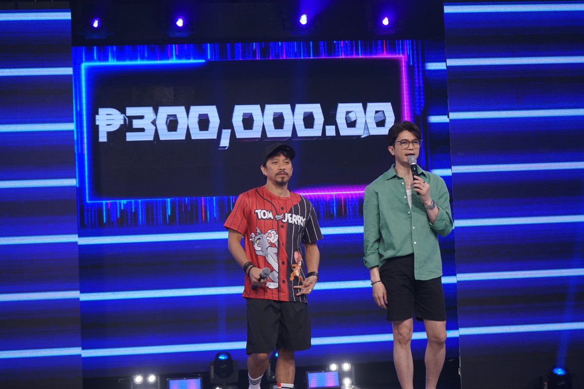 It's Showtime tweet media