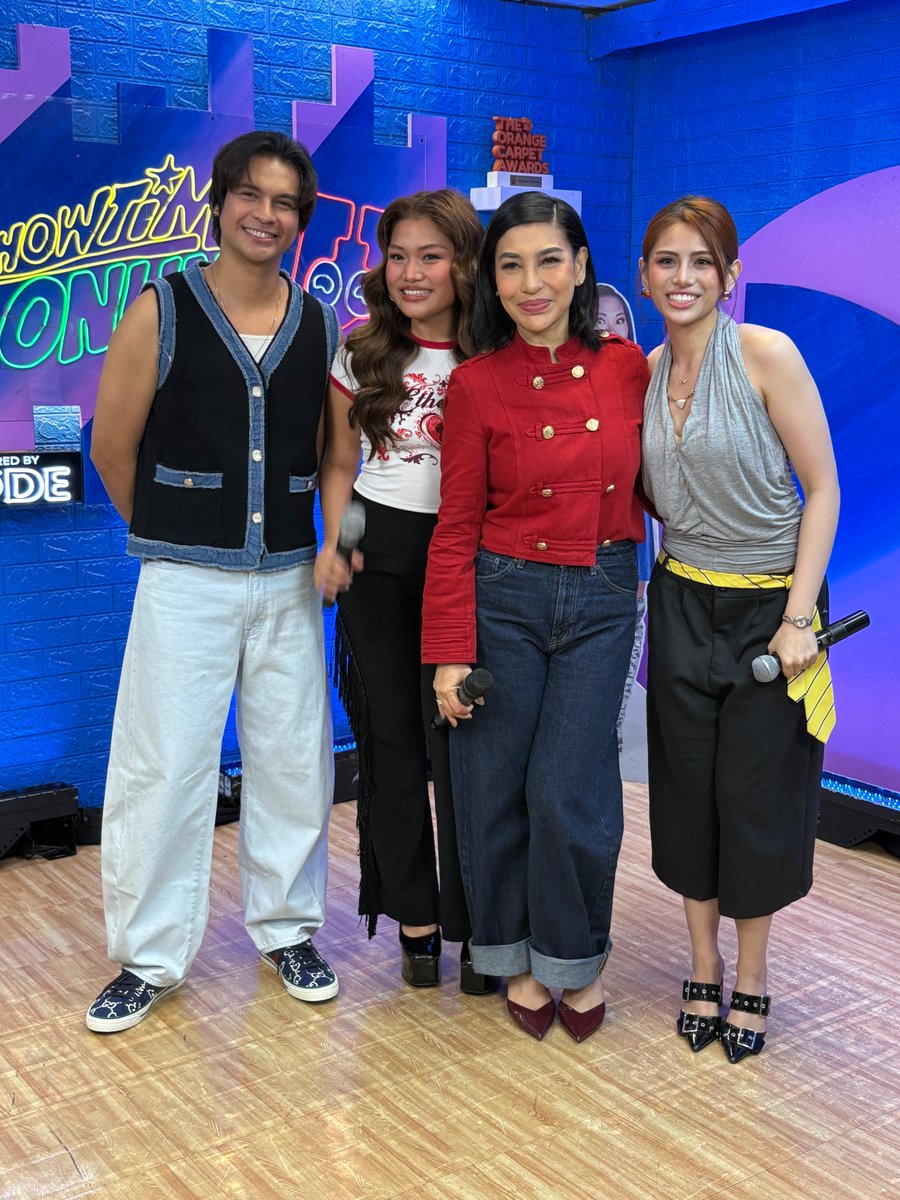 It's Showtime tweet media