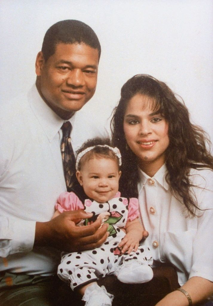 ToniaYeakey's tweet photo. A few weeks ago marked 31 years since the OKC Bombing and I spent the evening recounting the life of my husband, hero Sgt. Terrance Yeakey - with the @ParanoidAmerica podcast.  This Friday, Terry will have been gone as many years as he lived. ✝️💜 RIP https://t.co/KIPIlJwwEn