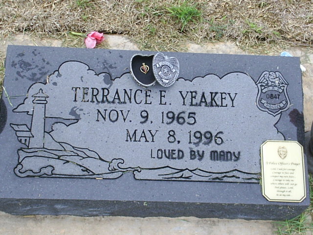 ToniaYeakey's tweet photo. A few weeks ago marked 31 years since the OKC Bombing and I spent the evening recounting the life of my husband, hero Sgt. Terrance Yeakey - with the @ParanoidAmerica podcast.  This Friday, Terry will have been gone as many years as he lived. ✝️💜 RIP https://t.co/KIPIlJwwEn