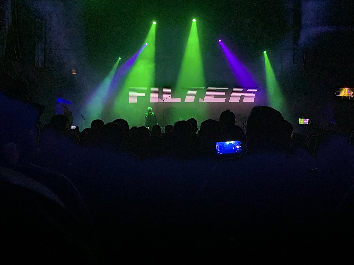 every_where1's tweet photo. Great night. Really well put together lineup of bands! @TimMontana started it off with a great set. So glad I was able to see him perform for the 2nd time. Did not disappoint. Filter was very energetic  and Alter Bridge just amazed me. https://t.co/YxOtp78LUa