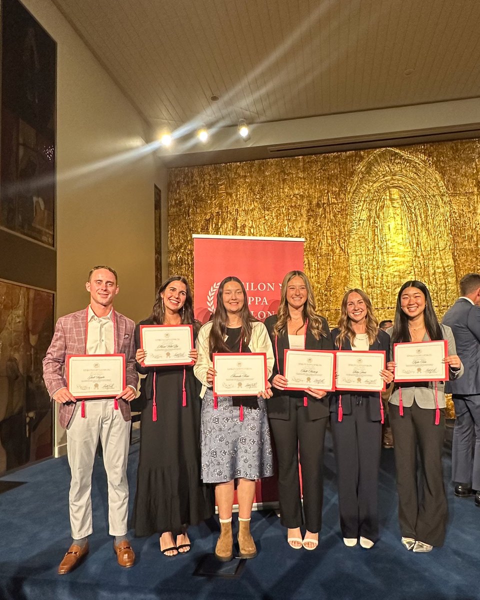 BiolaCSB's tweet photo. 🎓 Crowell School of Business celebrates seven students inducted into Epsilon Kappa Epsilon (EKE): Amanda Arias, Jack Sapyta, Jacob Cohen, Halle Hartwig, Kylie Kim, Riley Jones and Maria Vidal Poy.

Congratulations, Spring 2026 inductees! 👏 https://t.co/Ot0mN9L8VY