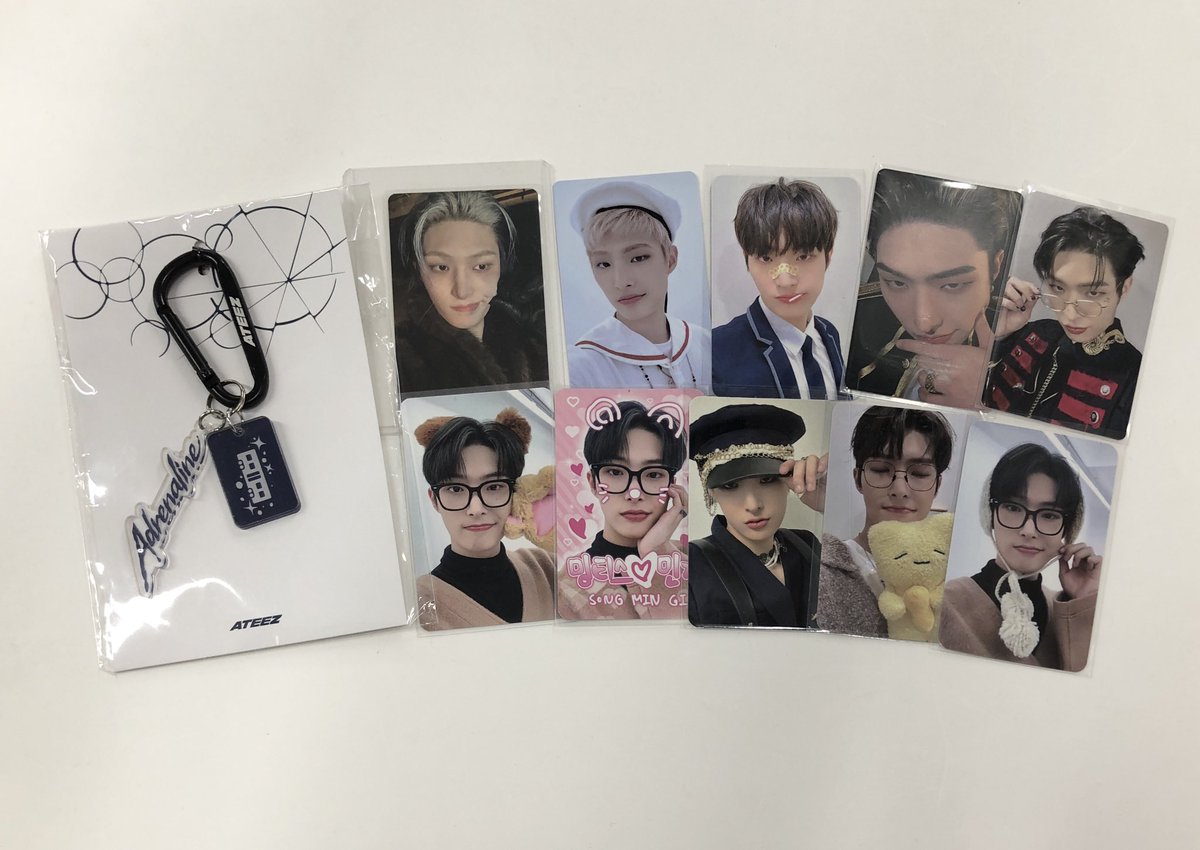 ATEEZ サン kpopstore ラキドロ トレカ セット ⏳ #ATEEZ #에이티즈 ATEEZ⏳ GOLDEN HOUR Part.4 POPUP カラビナ