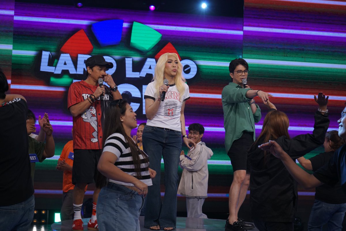 It's Showtime tweet media