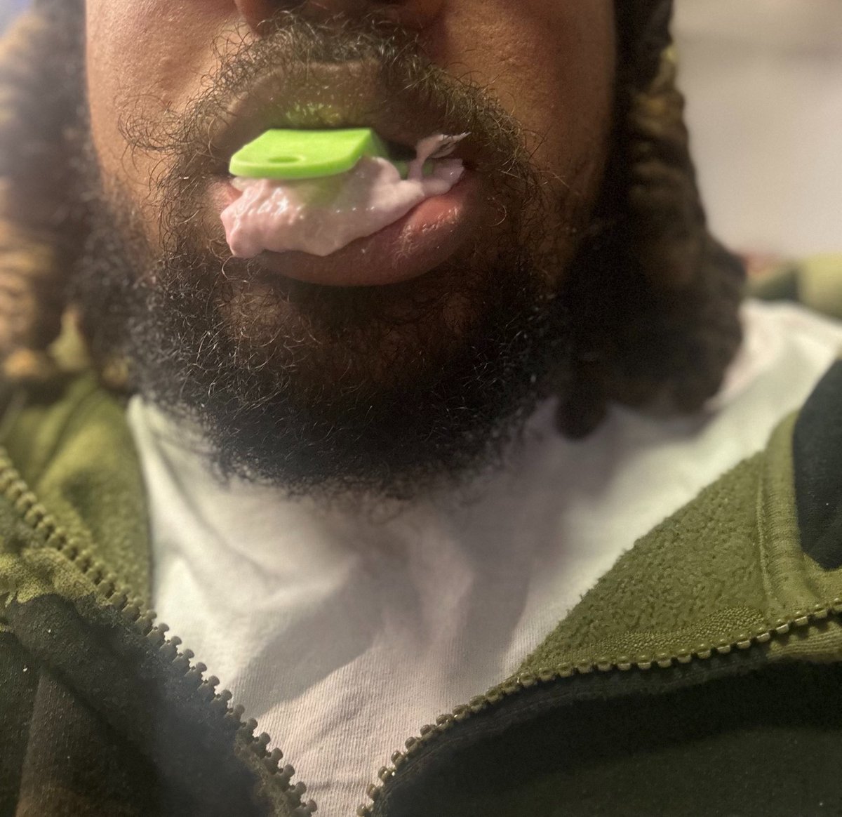 Adventure_Gang's tweet photo. grillz loading 📶 https://t.co/R7k7UQ8ENZ
