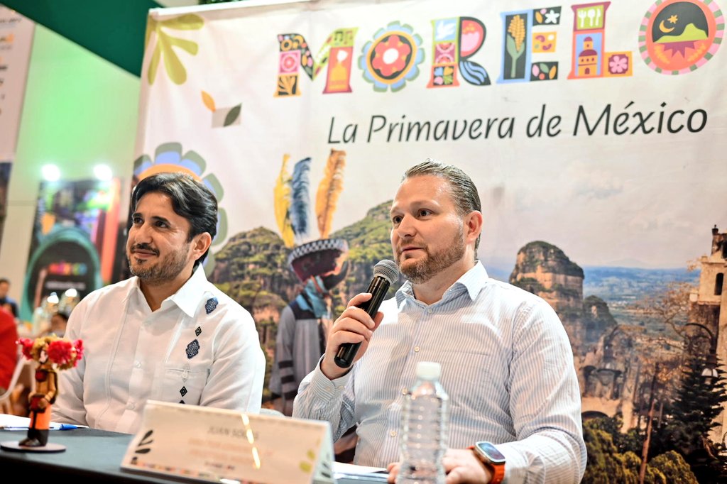 NexosTuristicos's tweet photo. CONSOLIDA MORELOS ALIANZAS ESTRATÉGICAS ENTRE ELLAS CON PRICETRAVEL HOLDING EN TIANGUIS TURÍSTICO 2026
 
La participación de Morelos en la edición 50 del Tianguis Turístico México 2026 generó resultados concretos al superar las 700 citas de negocio, fortaleciendo su promoción, comercialización y vinculación con el sector turístico nacional e internacional.
 
En este contexto, en materia de vinculación, el estado concretó alianzas con Puebla y Guerrero, así como acuerdos con actores estratégicos como PriceTravel Holding y el Consejo Nacional Empresarial Turístico (CNET), enfocados en impulsar la comercialización y el posicionamiento del destino.

En este sentido el Estado de Morelos, en coordinación con PriceTravel Holding, llevaron a cabo la firma de Acuerdo de Colaboración, cuyo objetivo es fortalecer la promoción del producto turístico del estado.

El evento contó con la presencia de Daniel Altafi, Secretario de Turismo del Estado de Morelos; Juan Socas, Director Comercial de PriceTravel Holding y Célida Puente, Gerente de Marketing y Alianzas de PriceTravel Holding.

 @PriceTravel @JuanSocas1 @Turismo_Morelos @danielaltafi @GobiernoMorelos @TianguisTurisMX @celidapuente @SuperYadd