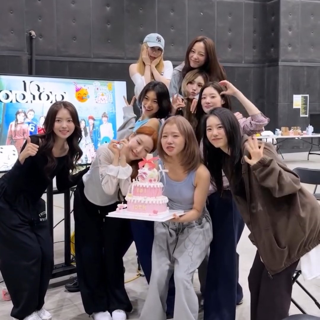 IOI 10TH DEBUT ANNIVERSARY 💖