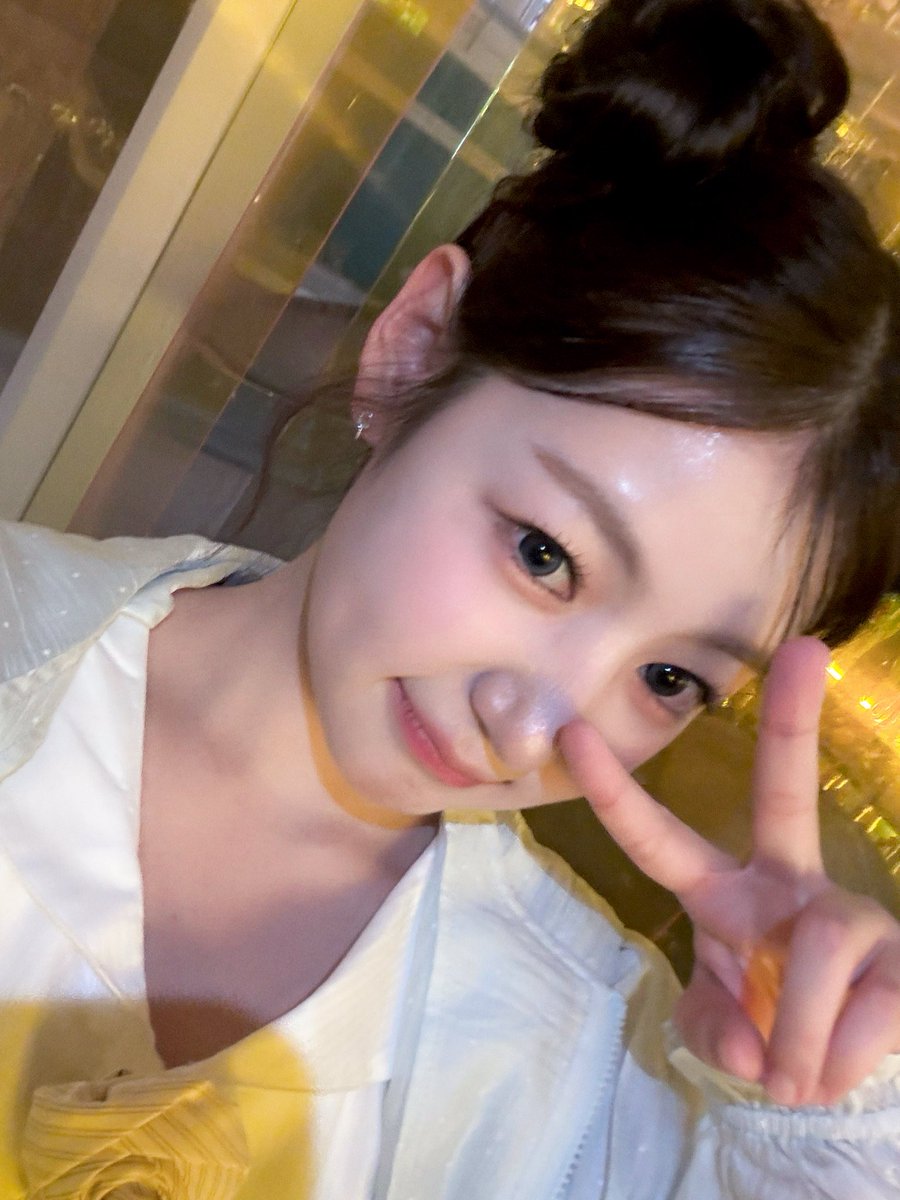 백일 tweet media