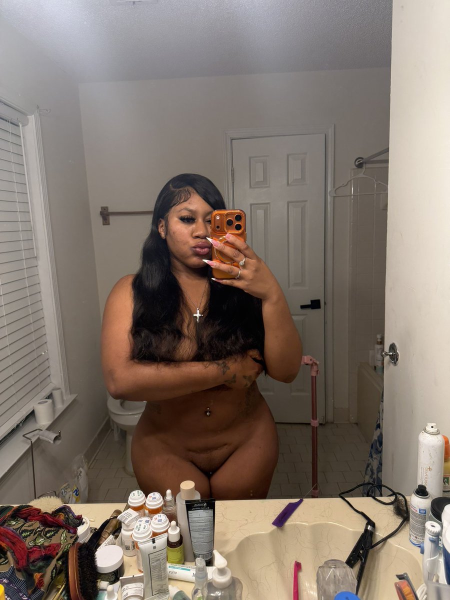 Monique Vance tweet media
