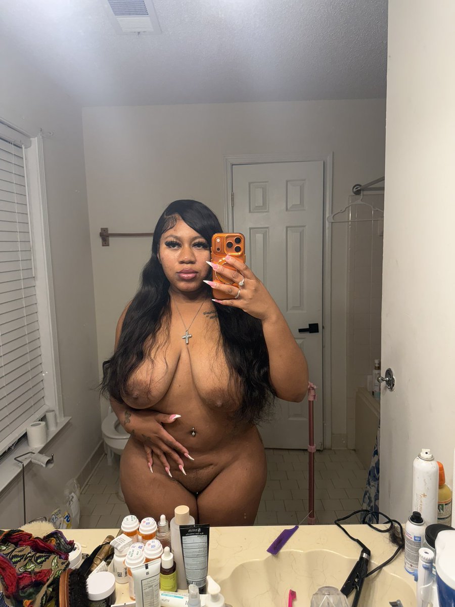 Monique Vance tweet media