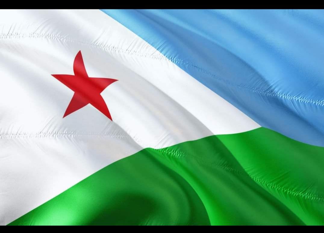 foziaaosman's tweet photo. L’investiture demeure un moment symboliqument fort. Porter la responsabilité d'une nation est une charge immense confiée par le peuple et le Chef de l'Etat est assurément conscient pour en mesurer ls enjeux et ls impératifs cruciaux :qu' Allah l’Agrée dans sa mission #Leadership https://t.co/I6XmsQV4P4