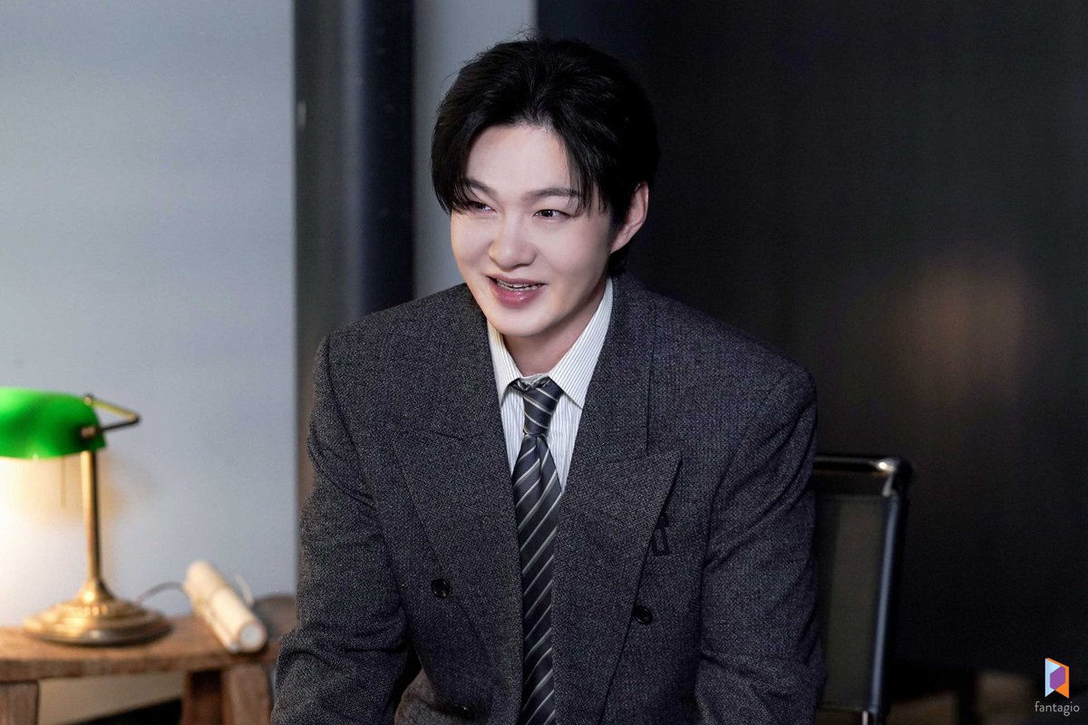 LEECHANGSUB OFFICIAL tweet media