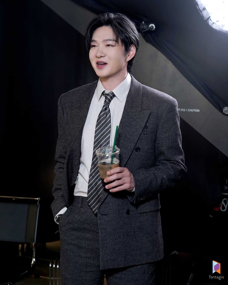 LEECHANGSUB OFFICIAL tweet media