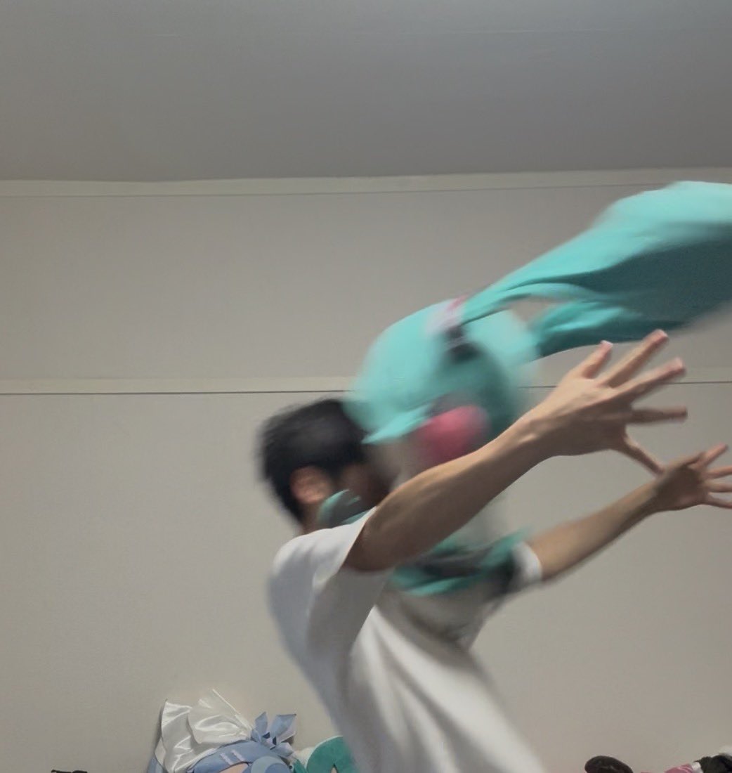 ミクライ tweet media