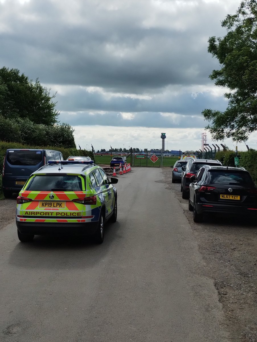 East Midlands Airport Police 🛫 tweet media