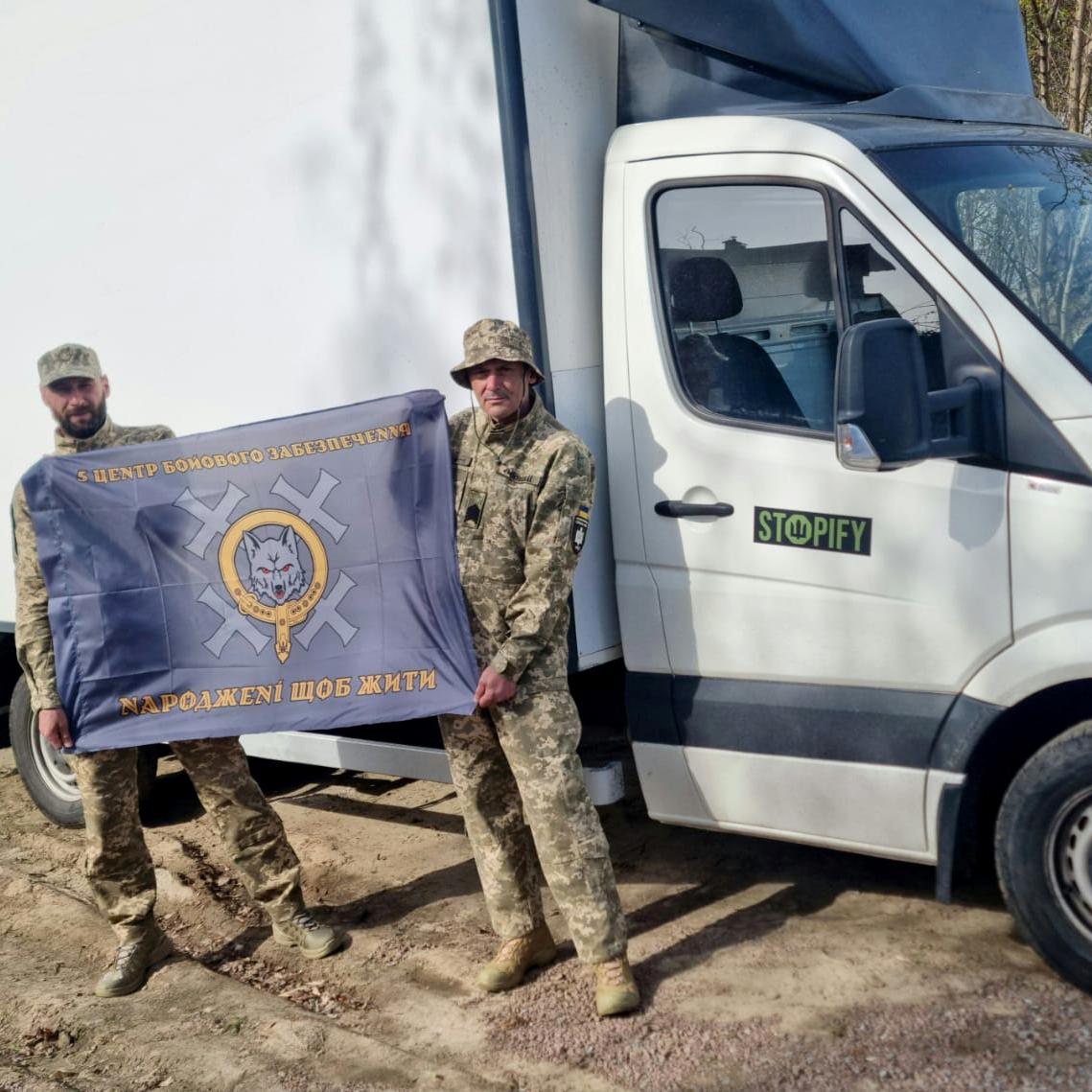 stopify_org_ua's tweet photo. The unit from the State Transport Special Service reports that it has successfully received a Mercedes-Benz Sprinter mini truck, two DJI 2000 charging stations, and three screens for drone operators. Fingers crossed! https://t.co/2d3X1vnZzB