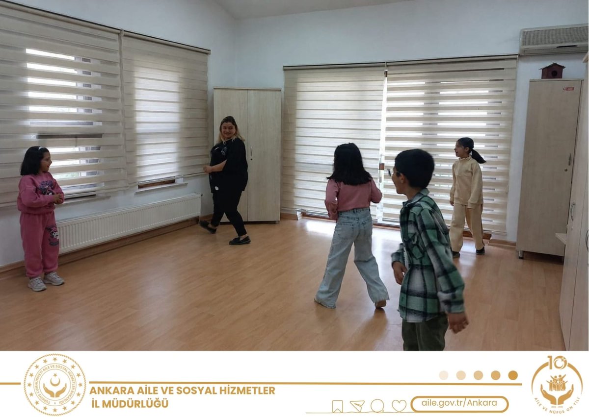 Ankaraashm's tweet photo. Her masal bambaşka bir dünya!

AB Dış İlişkiler ve Proje Hizmetleri Birimi koordinasyonunda, kuruluşumuzdan hizmet alan çocuklarımız için hayata geçirilen “Bu Masalın Kahramanı Benim” #projesi kapsamında, “Kıskanç Kurbağa Kurbik” masalını birlikte keşfettik. 🐸📖
@tcailesosyal https://t.co/f7M8JzjSwn