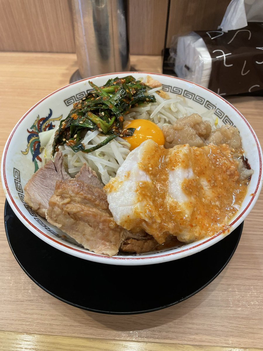 森 tweet media