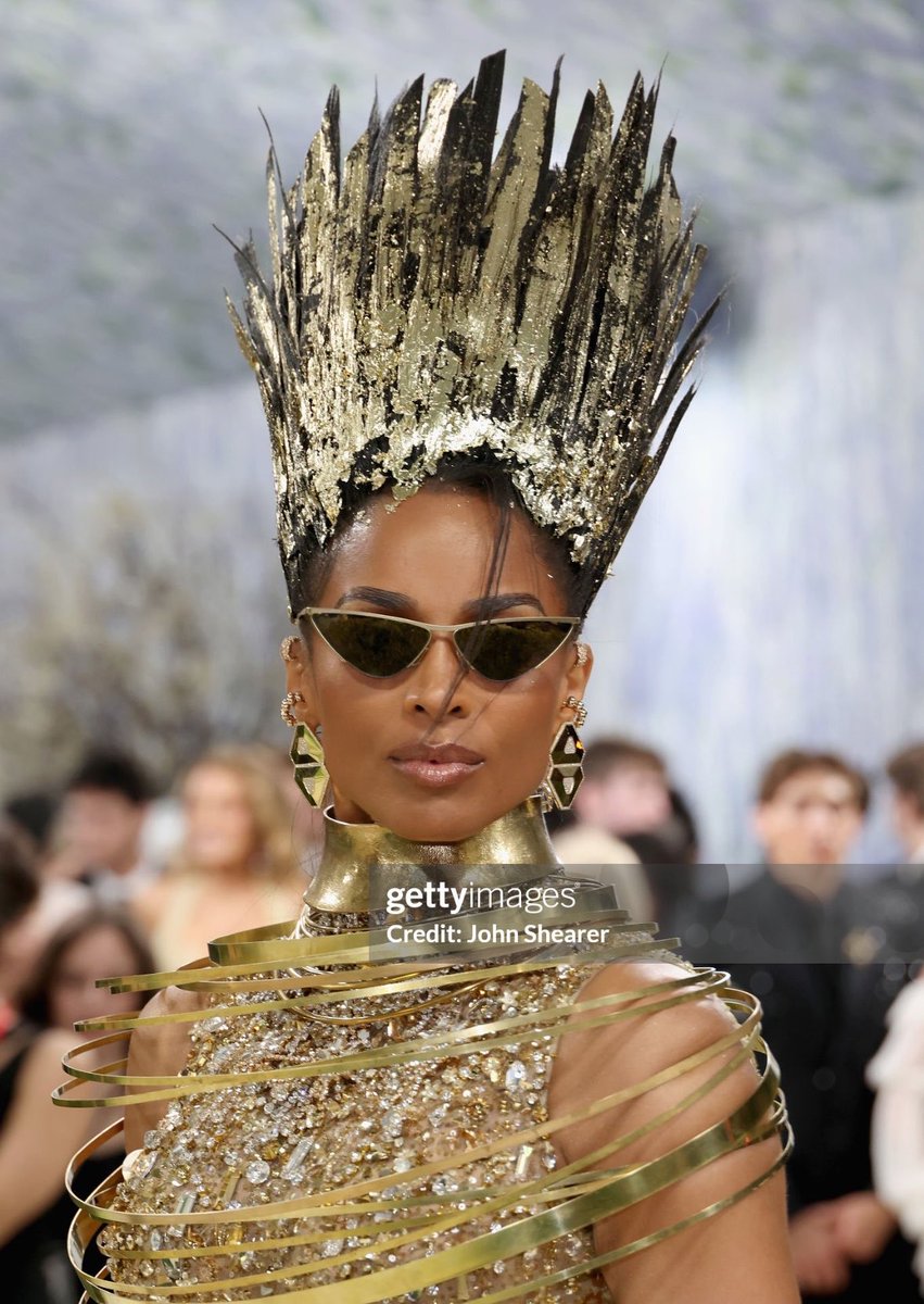 Ciara is actually beyond gorgeous.
Mind you, this is a Getty image.