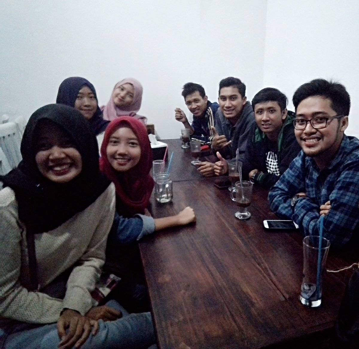 FCR 1.1 tweet media