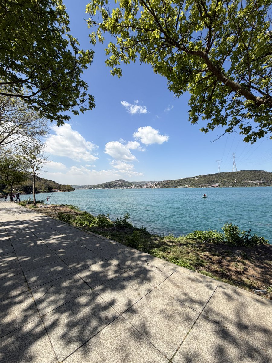 Günaydın 🌞

Güzel yurdumun güzel insanları.