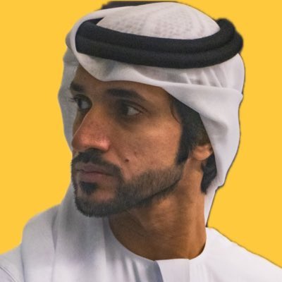 EPLworld's tweet photo. 🇦🇪 

الإعلامي حسن الجسمي:

الدرس الفني المستفاد من العبقري لويس انريكي:

- اذا واجهت فريق يعتمد على الروتيشن واللامركزية .. طبق فكرة واحد ضد واحد في كل ارجاء الملعب .. 

اذا واجهت فريق شرس في الضغط .. ارمي الكرة ضربة المرمى في ملعبه واجعله يلعب رمية التماس .. وسيكون ناقص لاعب في الملعب .. وانقل الضغط الى ملعبه واكسبها هناك .. !

- الفريق الذي يلعب بدفاع متقدم لـ يضيّق الملعب و يخنقك .. حتماً سيترك مساحة .. المهم في هذه الوضعيه ليس اللاعب الذي يستغل المساحة .. بل من يأتي من الخلف ويجد نفسه وحيداً .. 

من مثل هؤلاء تولد الاف��ار .. تظهر " ترندات " فنية جديدة .. المبتكرون لا تهزمهم سيناريو مباراة .. ولا منافس قوي 

👏