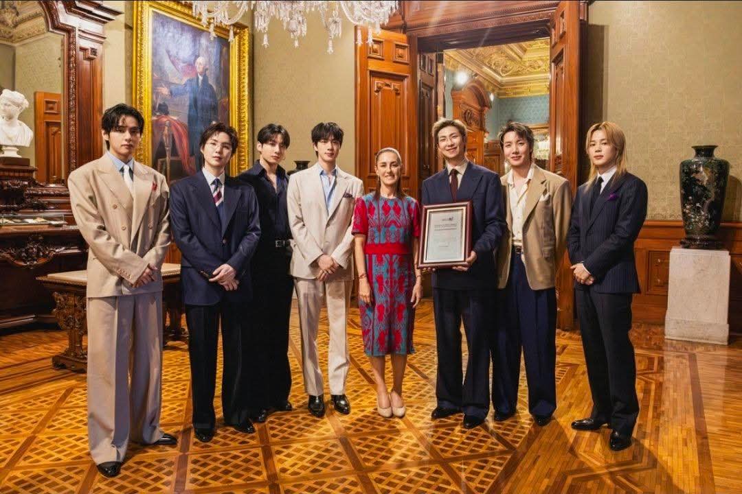 BTS Daily Chile⁷ tweet media