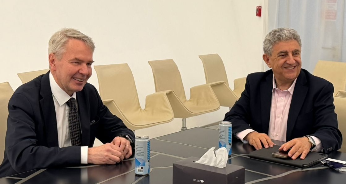 BARAKAT_Sultan's tweet photo. Very pleased to welcome my friend Pekka Haavisto, #Finland’s former Foreign Minister (2019–2023), to @HBKU as he embarks on his new critical role as the #UN Secretary-General’s Personal Envoy for #Sudan. He brings extraordinary experience and wisdom to this vital role.

@UN_Sudan https://t.co/LBbrSxcTdc